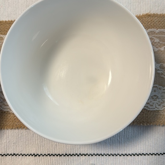 Hotel Collection Bone China, Dishwasher and microwave safe - Picture 5 of 7